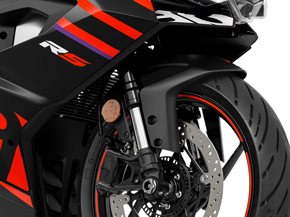 Aprilia RS 457 front suspension and braking components