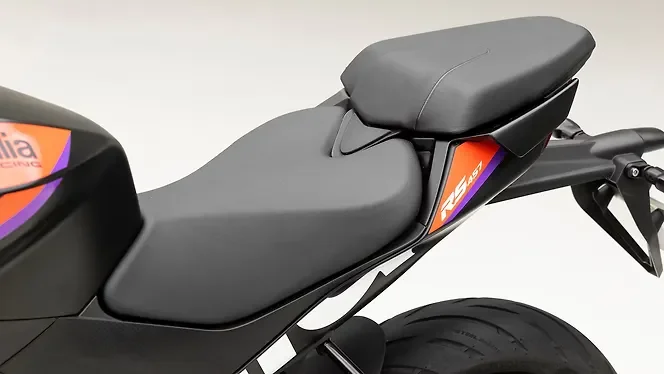 Aprilia RS 457 lifestyle view