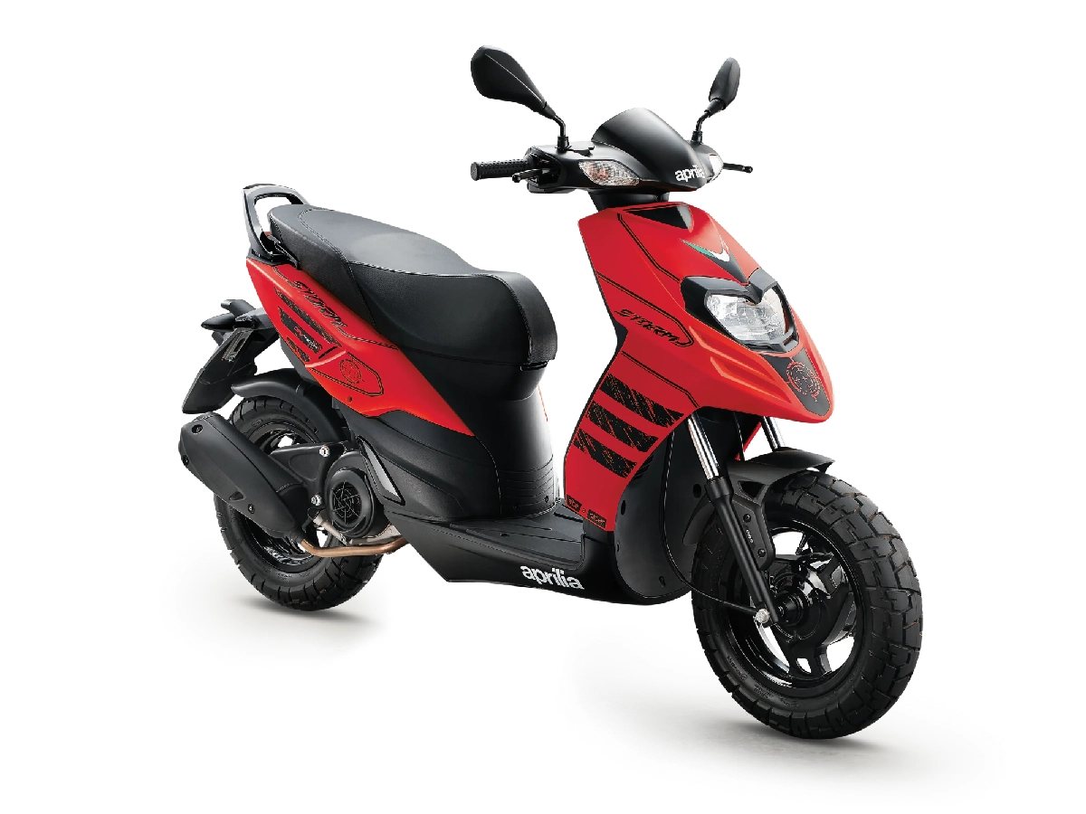 Aprilia SR 125 Storm Red colour variant side profile