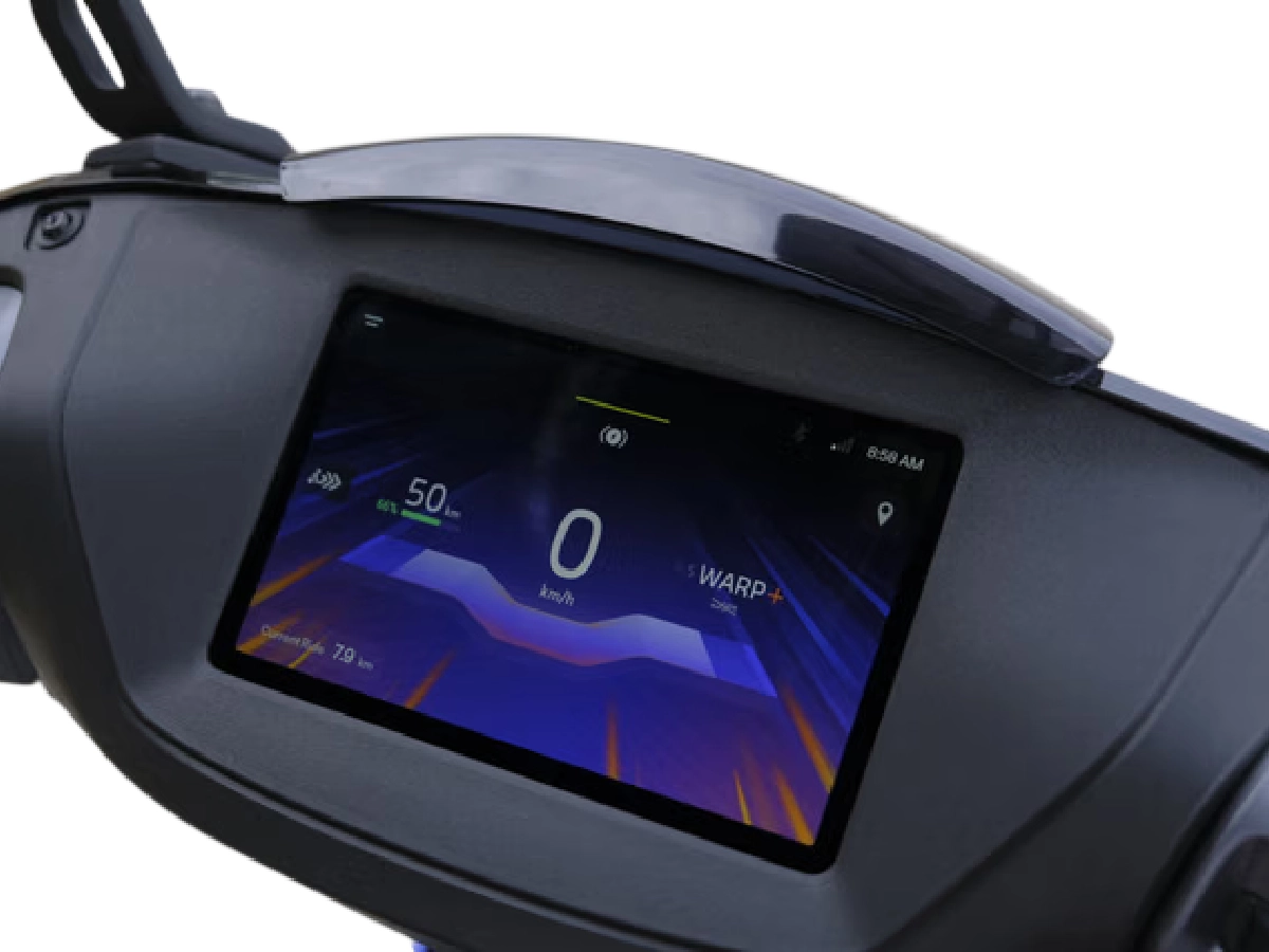Ather 450 Apex touchscreen instrument display and dashboard interface