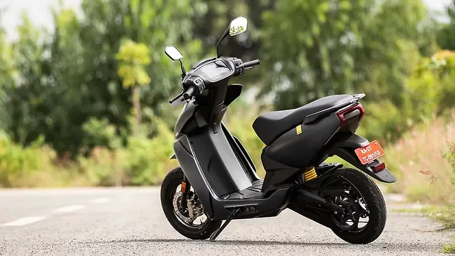 Ather 450S rear view