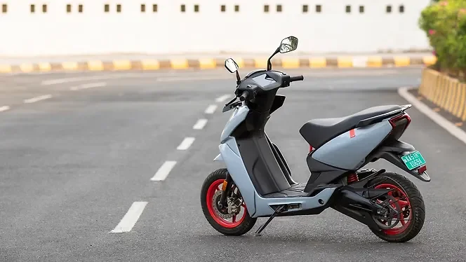 Ather 450X rear view