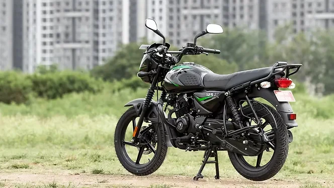 Bajaj CT 125X rear view