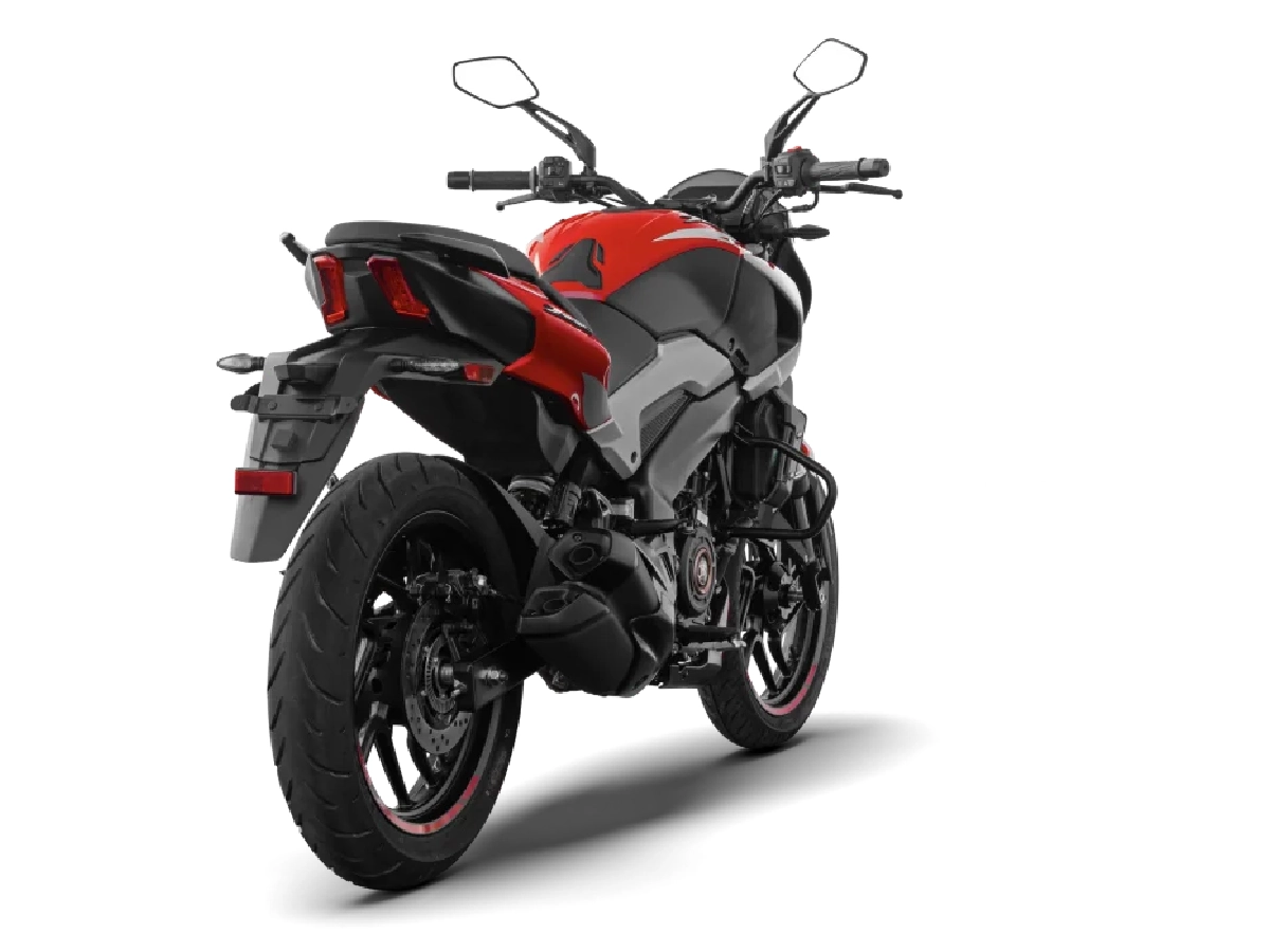 Bajaj Dominar 250 Canyon Red rear three quarter perspective