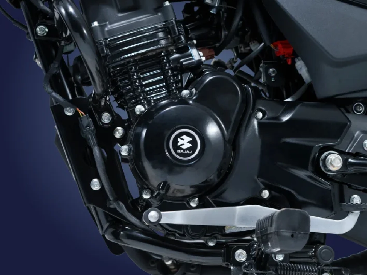 Close up of Bajaj Platina 100 engine and crankcase
