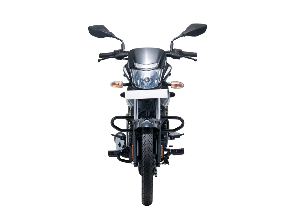 Front view of Bajaj Platina 100 with halogen headlamp