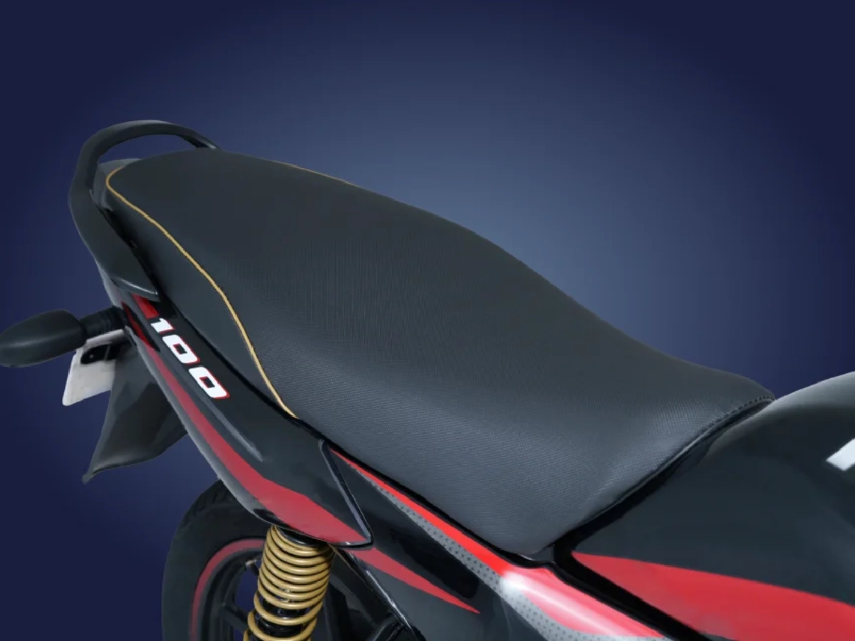 Close up of Bajaj Platina 100 long comfort seat