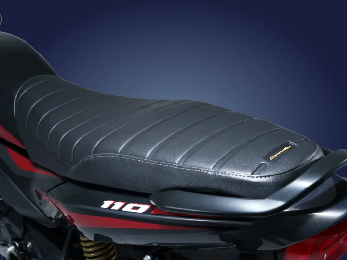 Close up of Bajaj Platina 110 Drum comfort seat