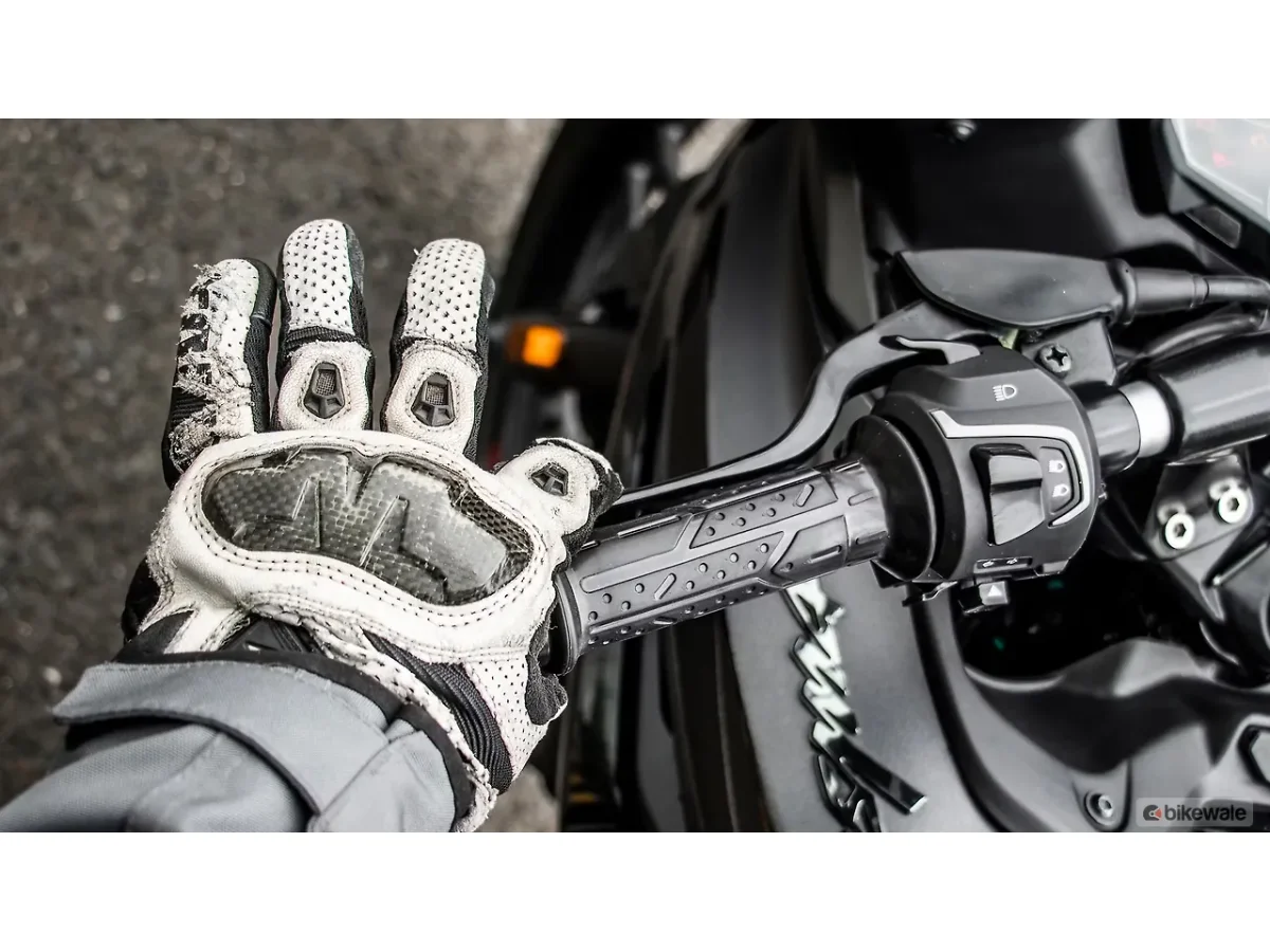 Bajaj Pulsar F250 - Clutch Lever