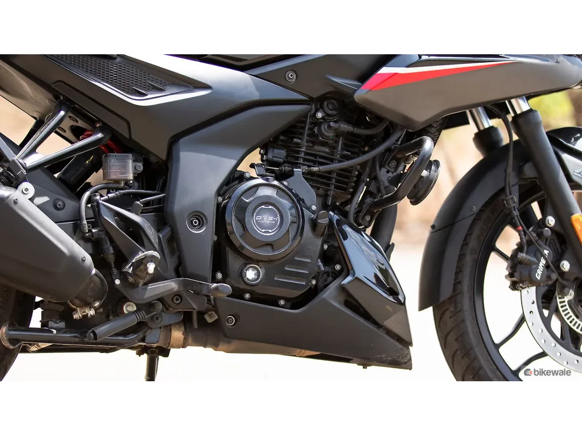 Bajaj Pulsar F250 - Engine From Right