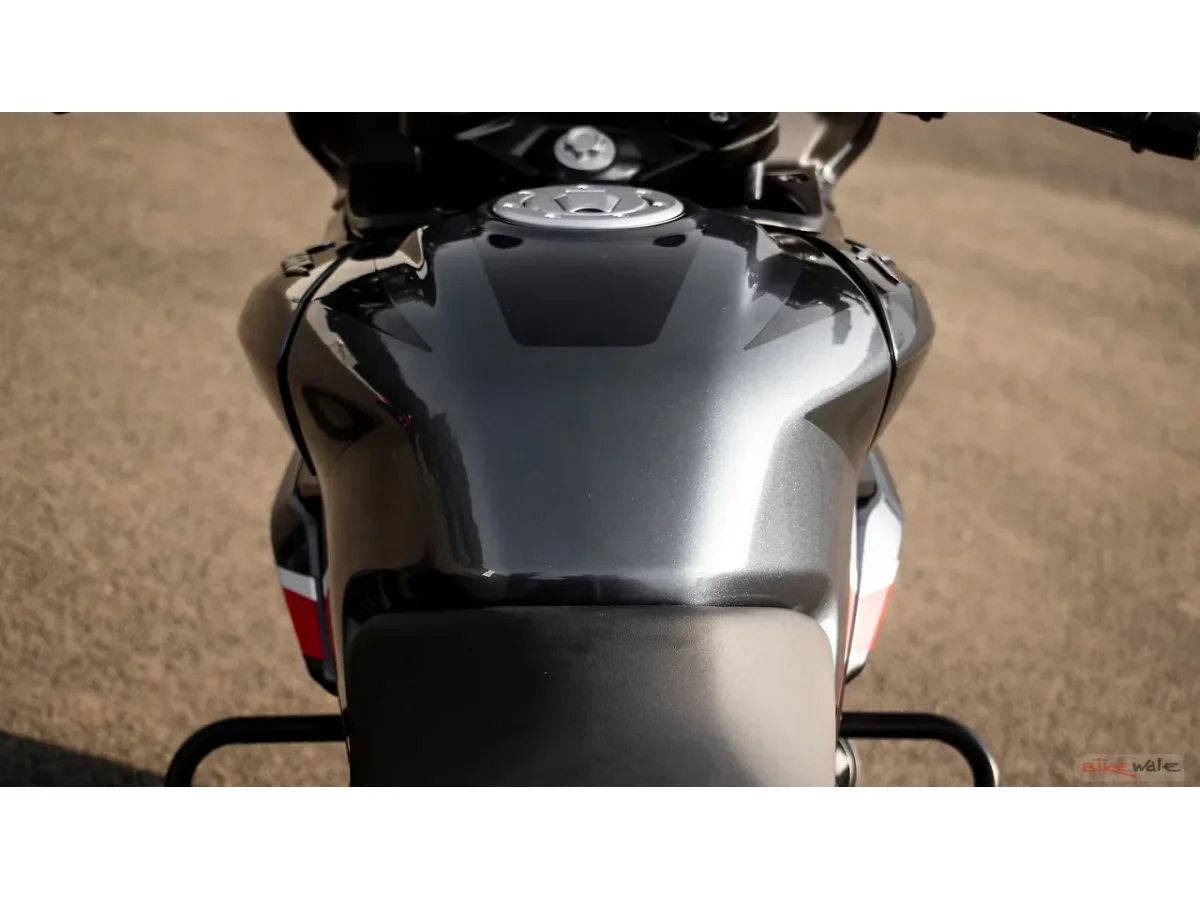Bajaj Pulsar F250 gallery image 124