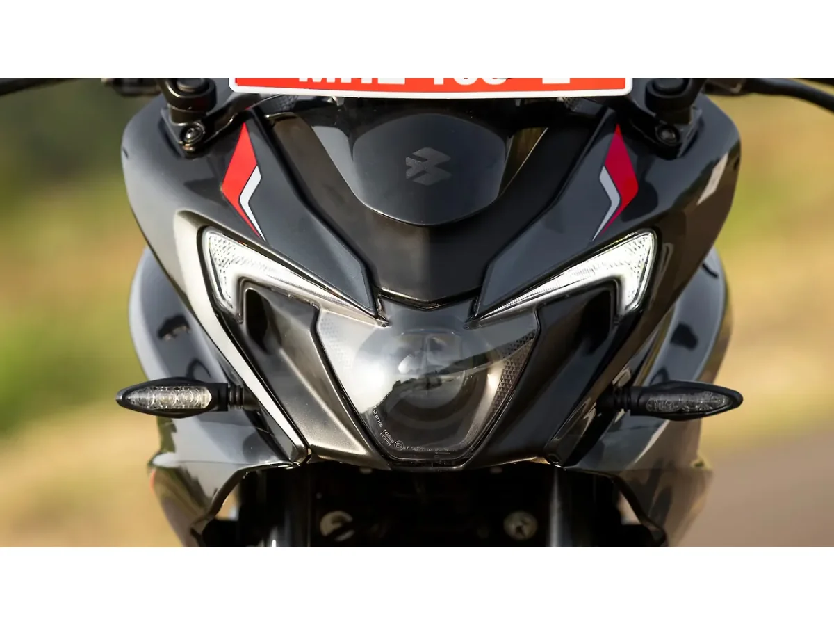 Bajaj Pulsar F250 gallery image 37
