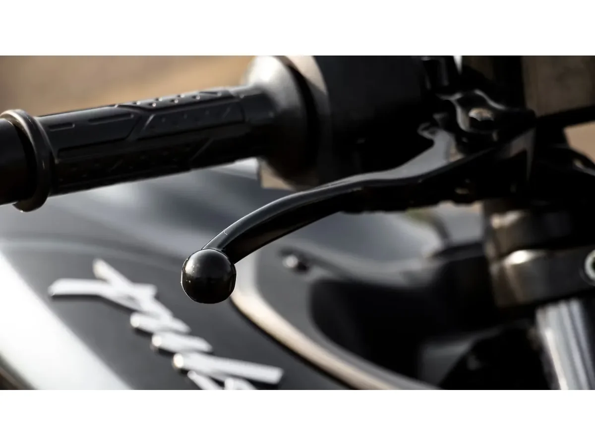 Bajaj Pulsar F250 gallery image 76