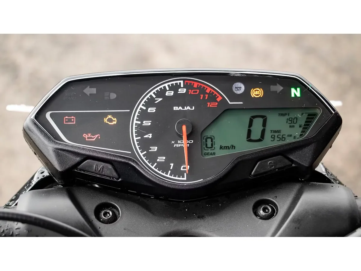 Bajaj Pulsar N160 - Fuel Gauge