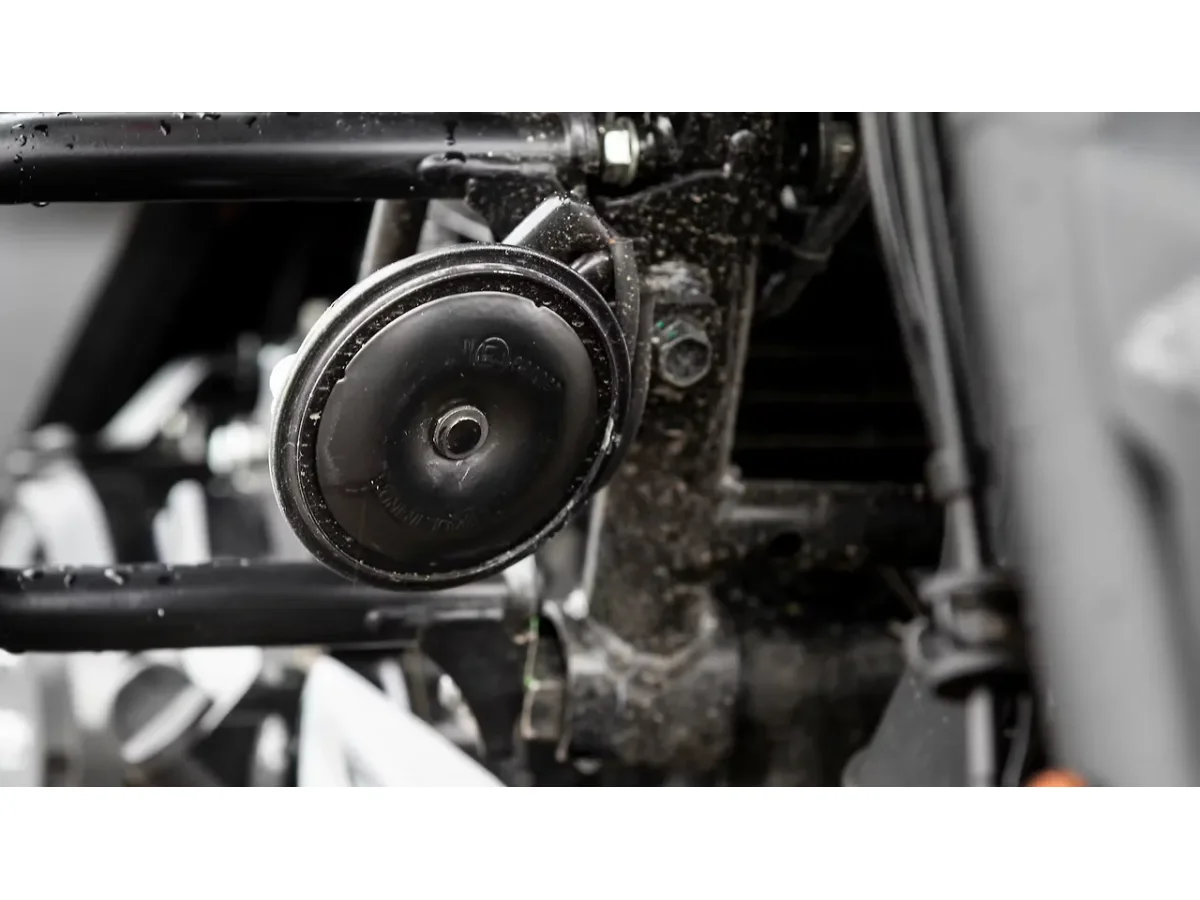 Bajaj Pulsar N160 - Horn