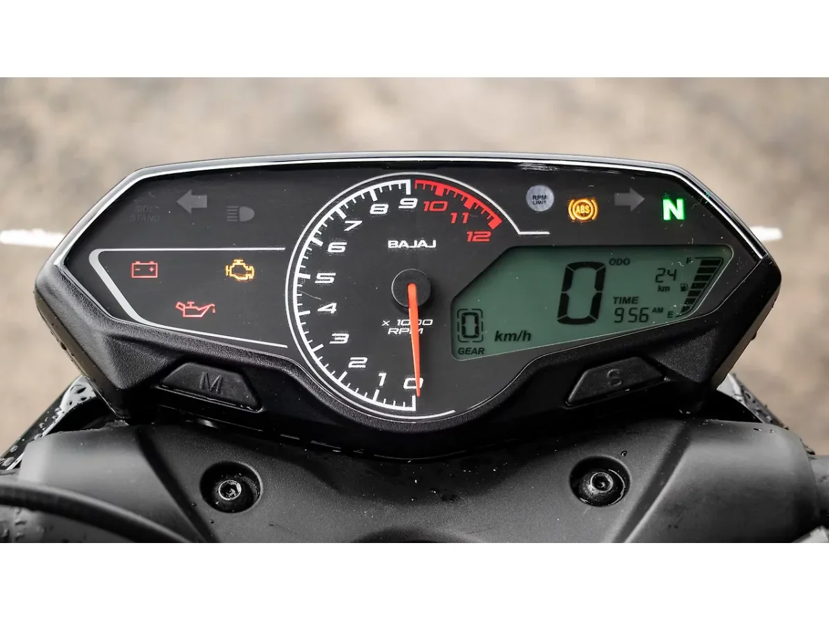 Bajaj Pulsar N160 - Odometer