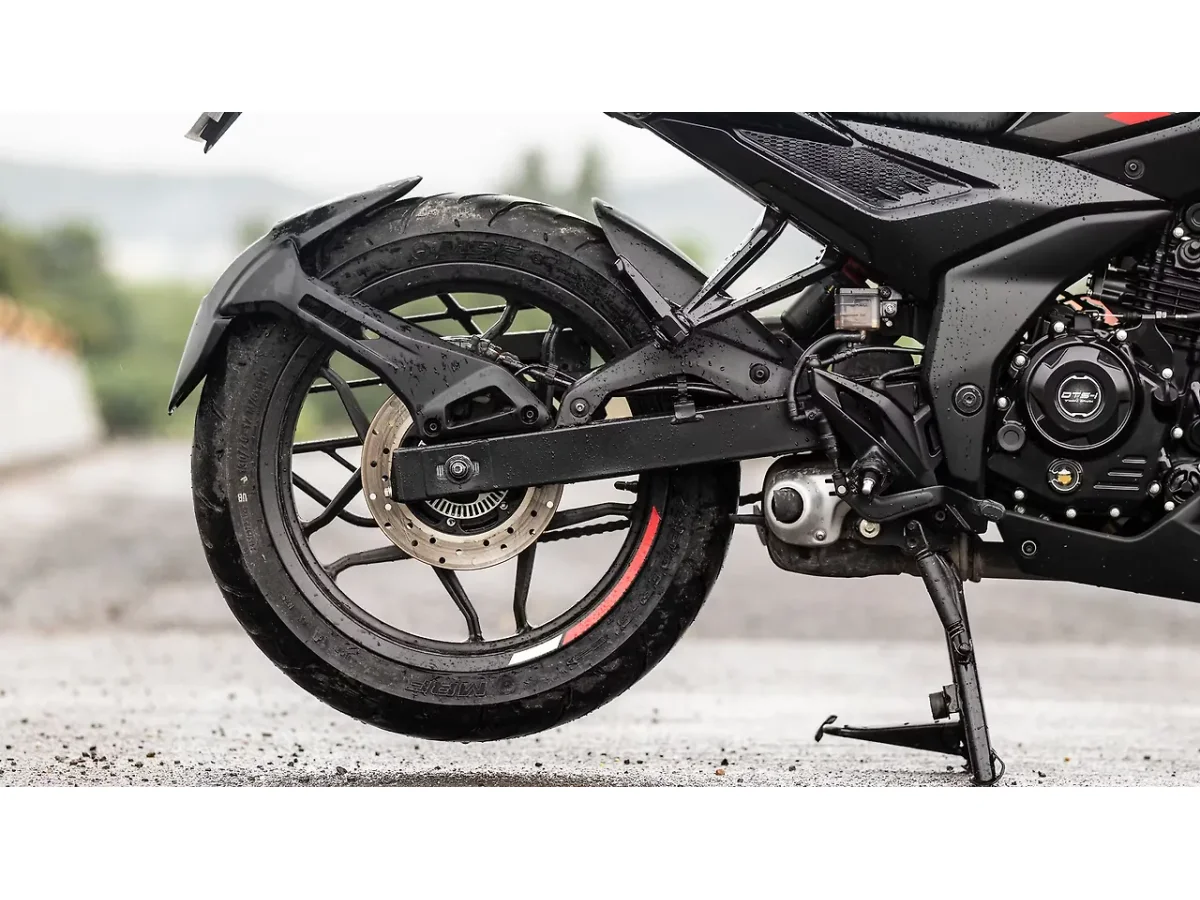 Bajaj Pulsar N160 - Rear Alloy Wheel