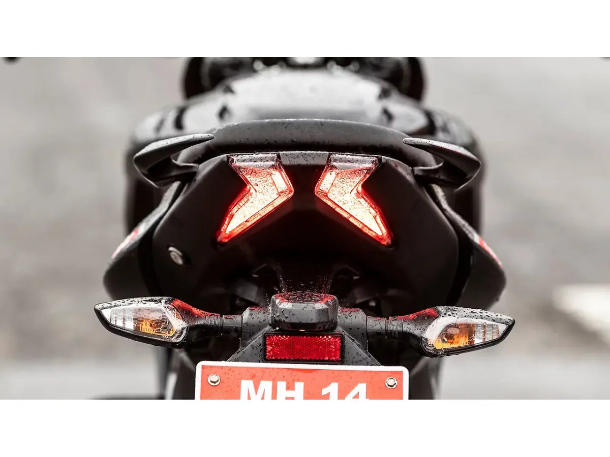 Bajaj Pulsar N160 - Tail Light