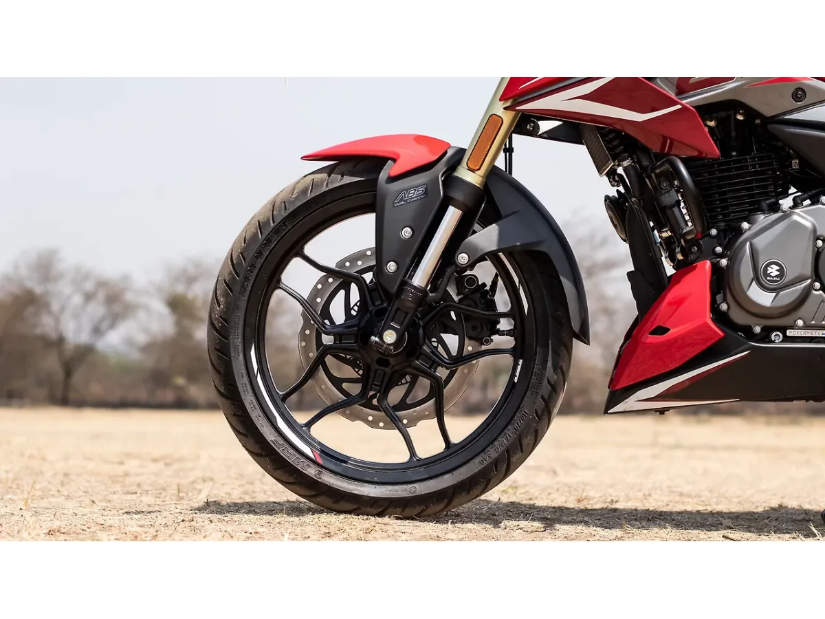 Bajaj Pulsar N250 - Front Alloy Wheel