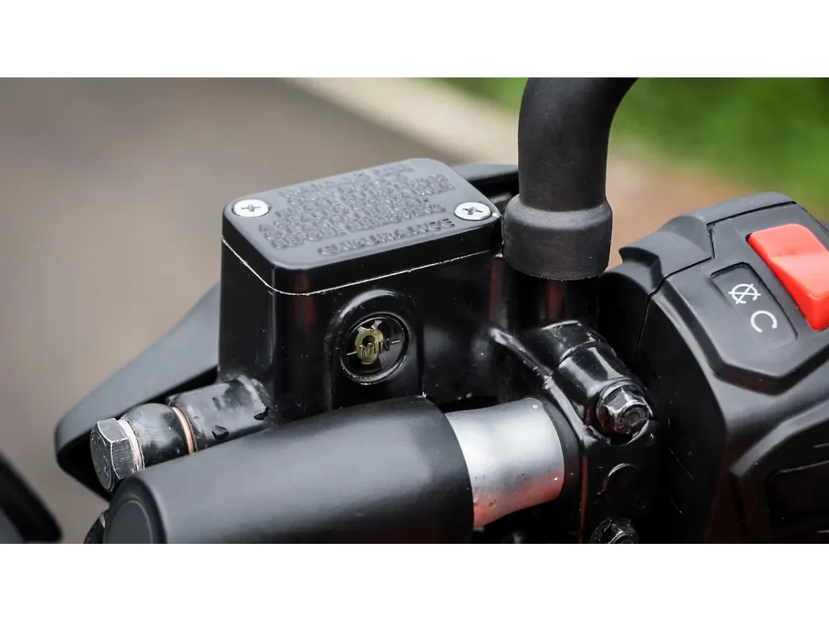 Bajaj Pulsar NS125 - Front Brake Fluid Reservoir