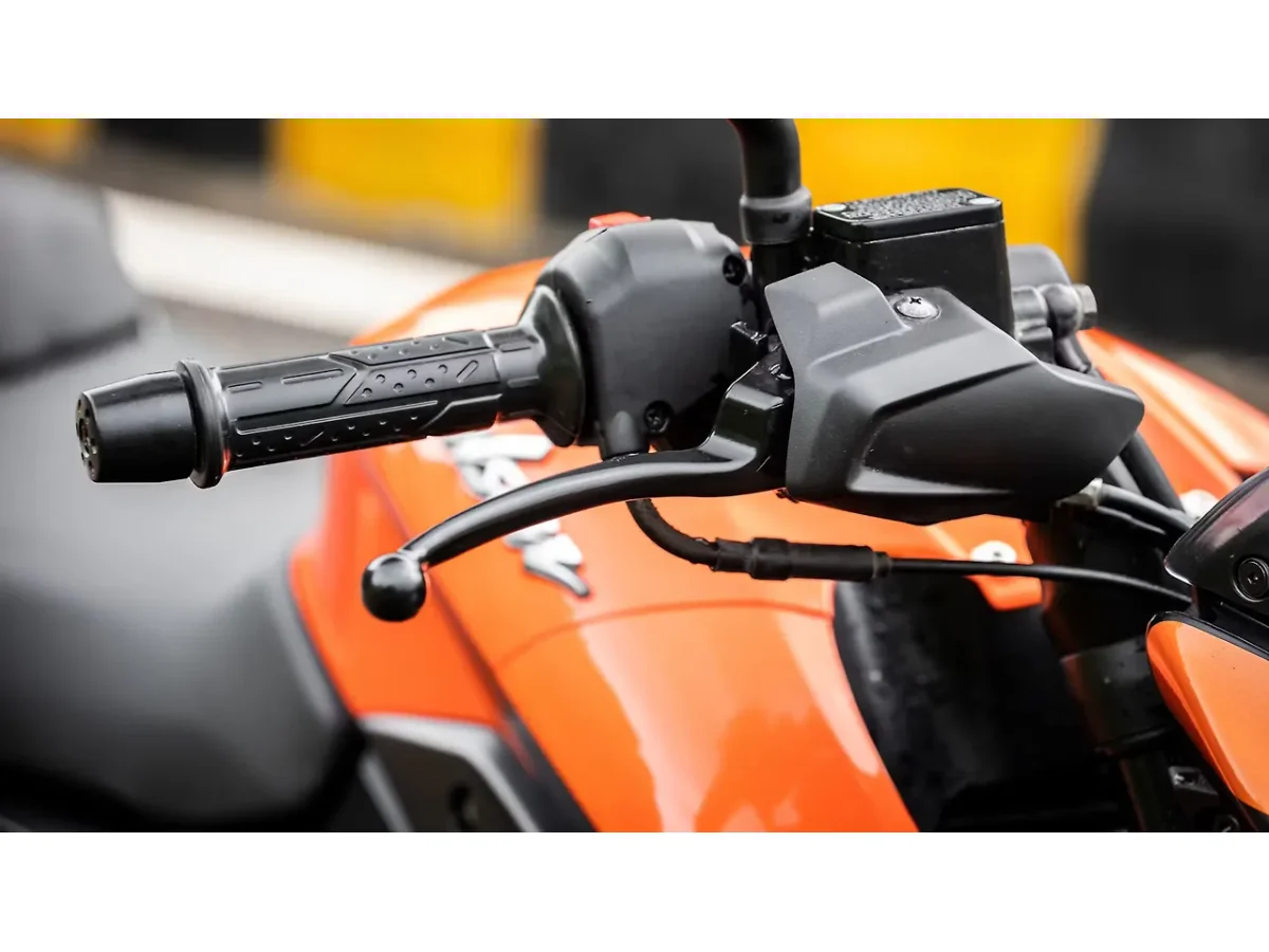 Bajaj Pulsar NS125 - Front Brake Lever