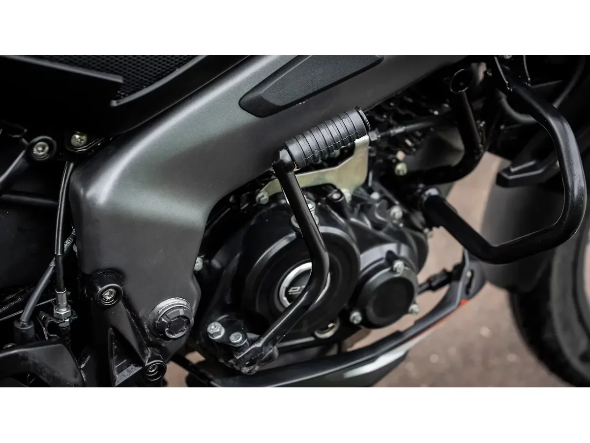 Bajaj Pulsar NS125 - Kickstarter