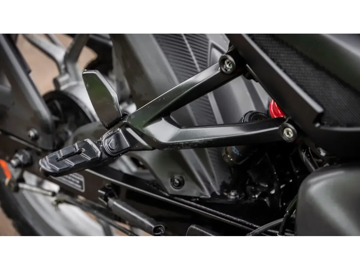 Bajaj Pulsar NS125 - Pillion Footrest