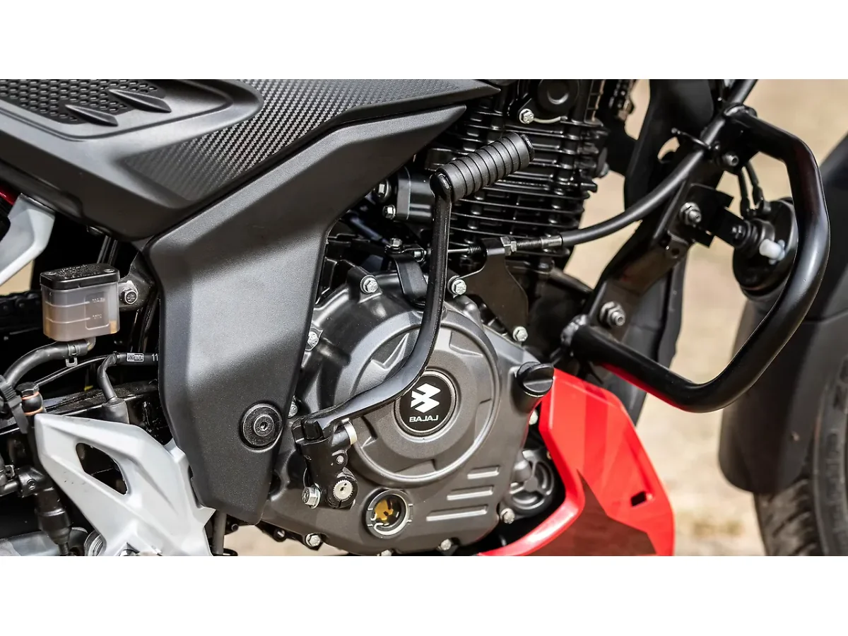 Bajaj Pulsar P150 - Kickstarter
