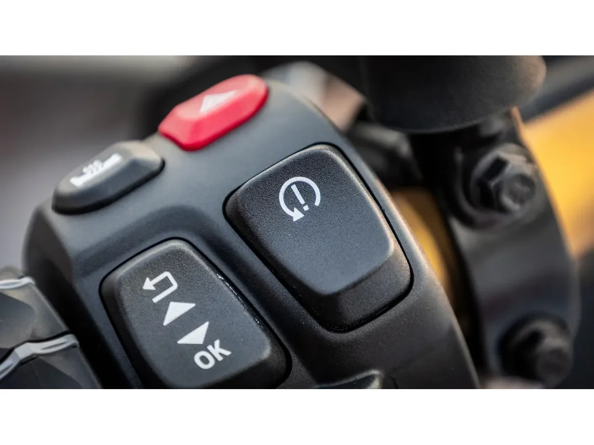 BMW F 450 GS - Cruise Control System