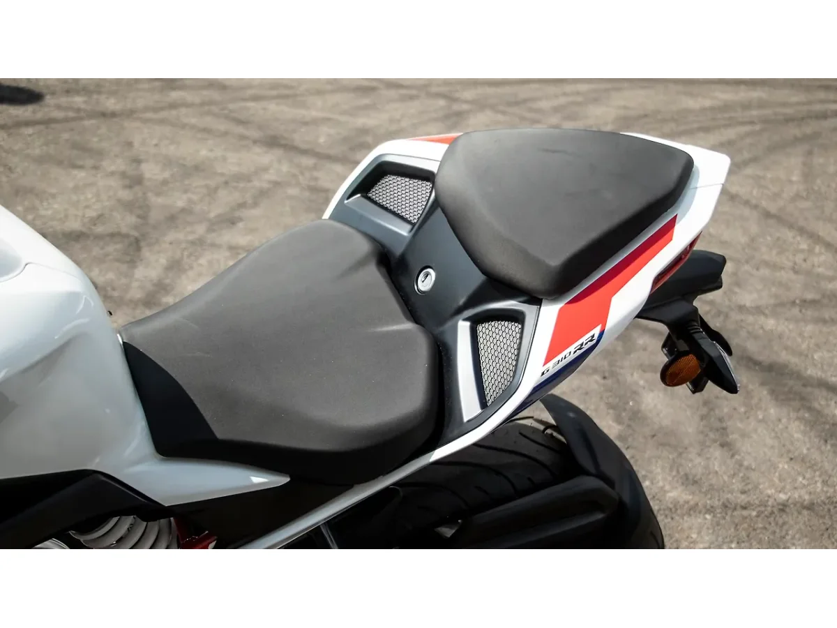 BMW G310 RR - Bike Seat
