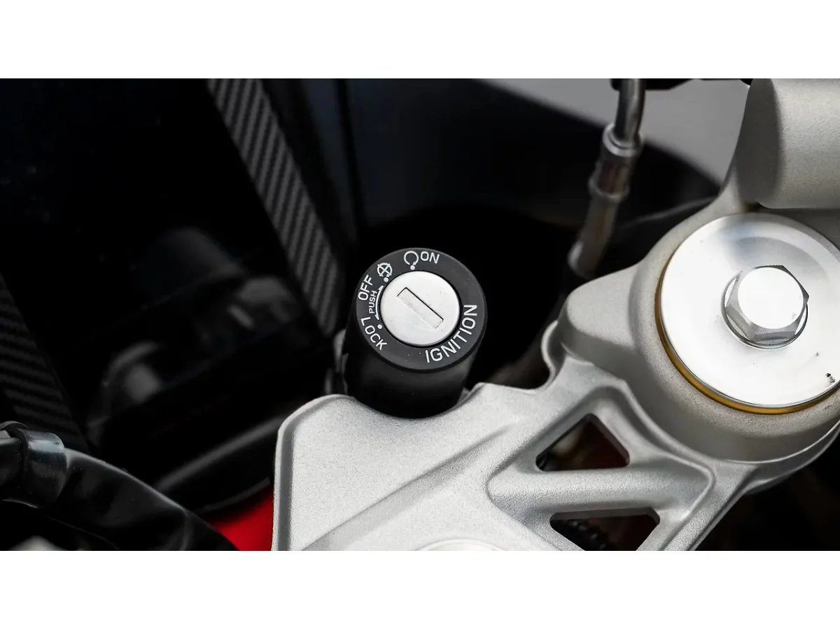 BMW G310 RR - Ignition Switch