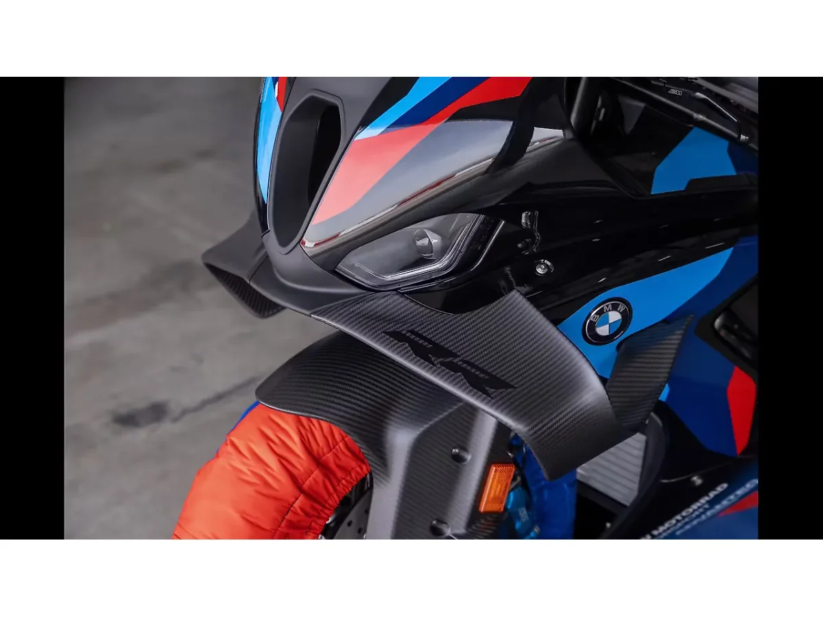 BMW M 1000 RR - Front View