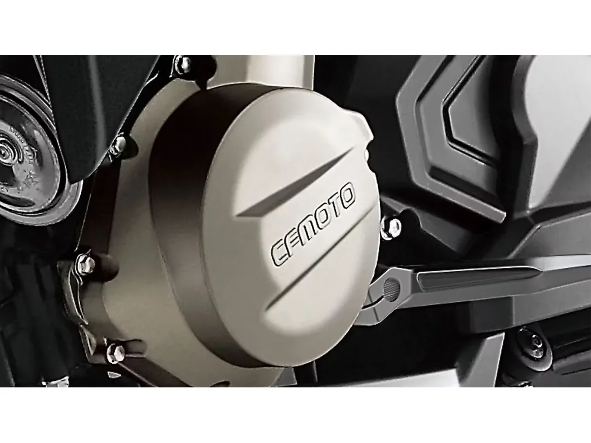 CFMOTO 650NK Engine