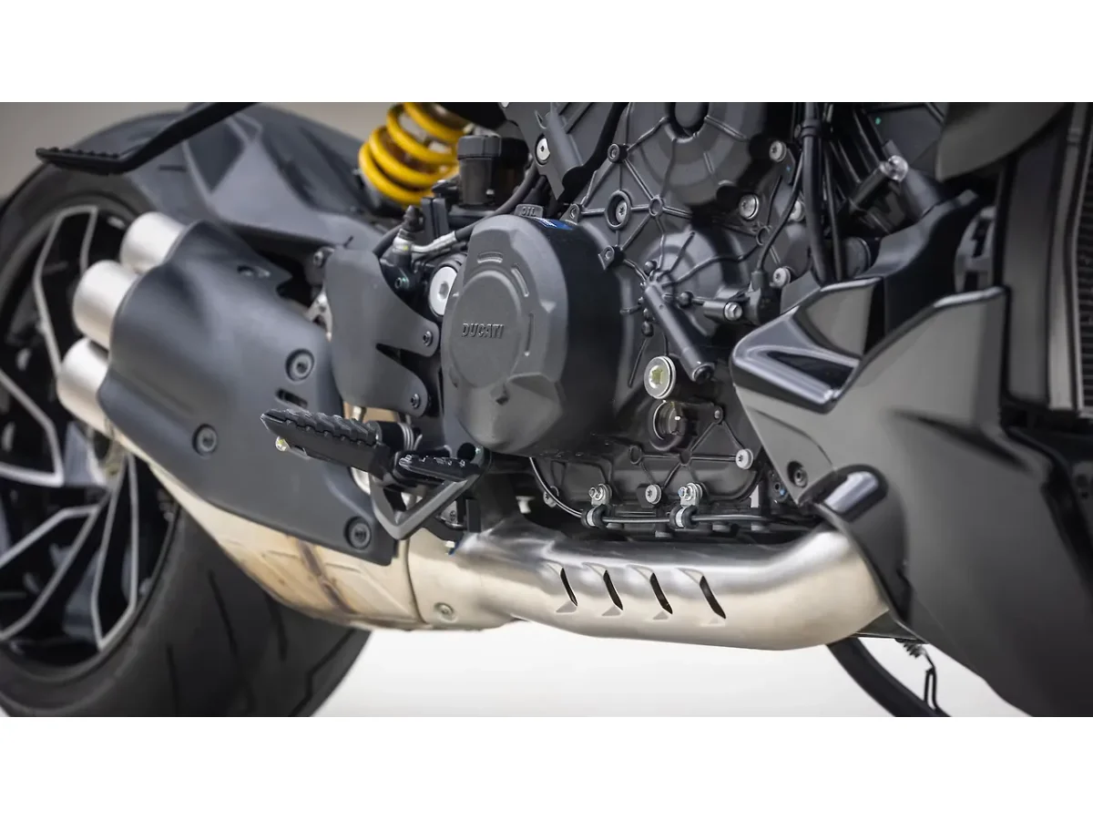 Ducati Diavel V4 - Engine Heat Guard