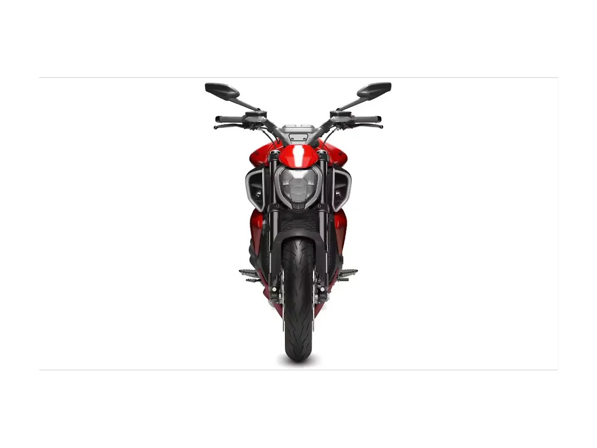 Ducati Diavel V4 - Front View