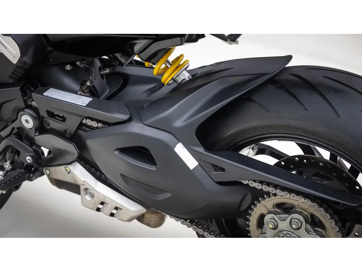 Ducati Diavel V4 - Hugger