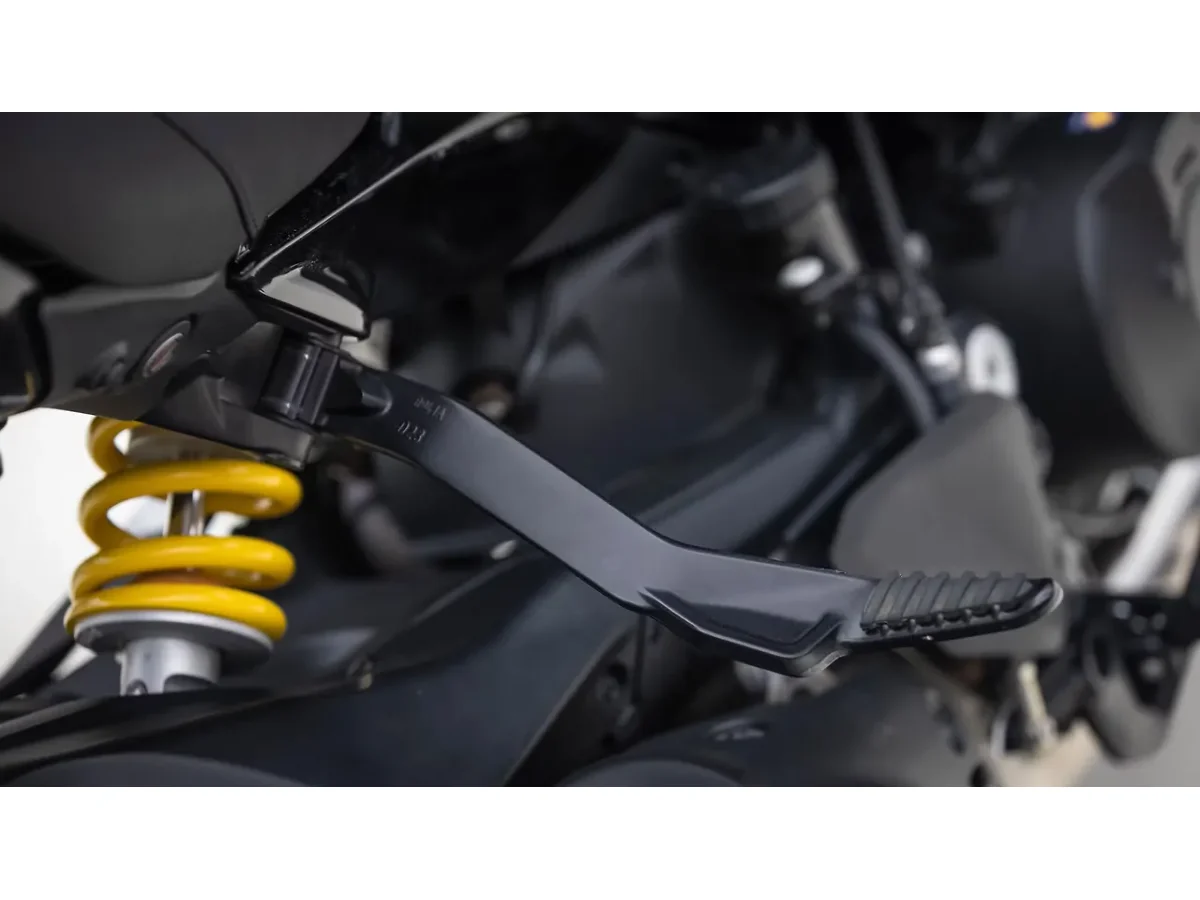 Ducati Diavel V4 - Pillion Footrest
