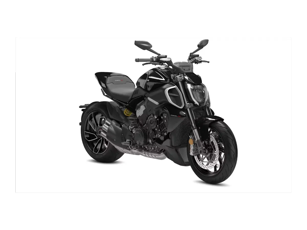Ducati Diavel V4 in Thrilling Black colour - side profile