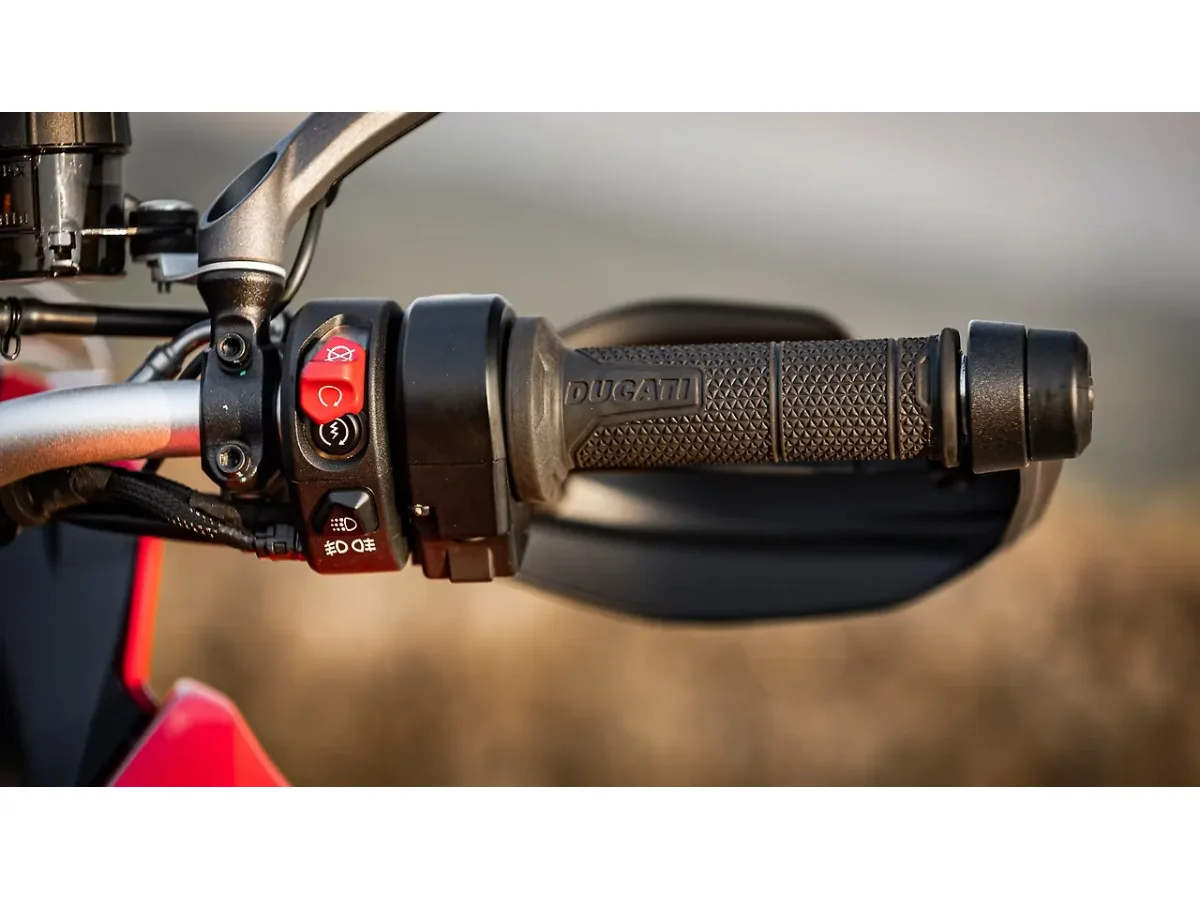 Ducati Multistrada V4 - Right Side Handelbar Throttle Grip