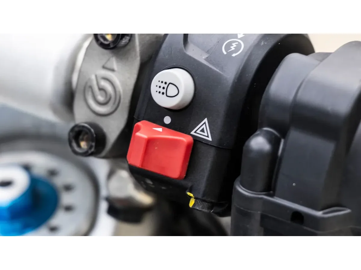 Ducati Supersport - Daytime Running Lamp Switch