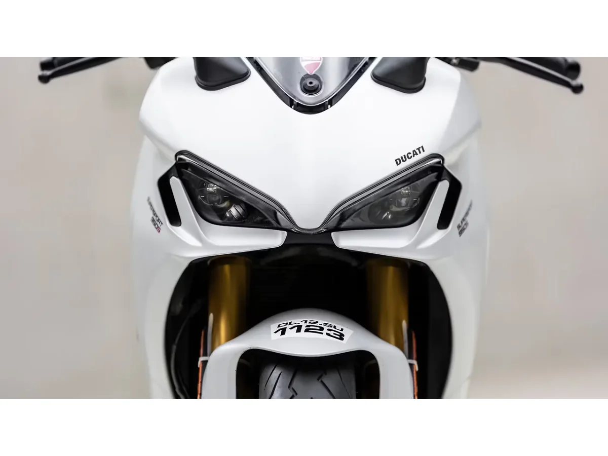 Ducati Supersport - Head Light