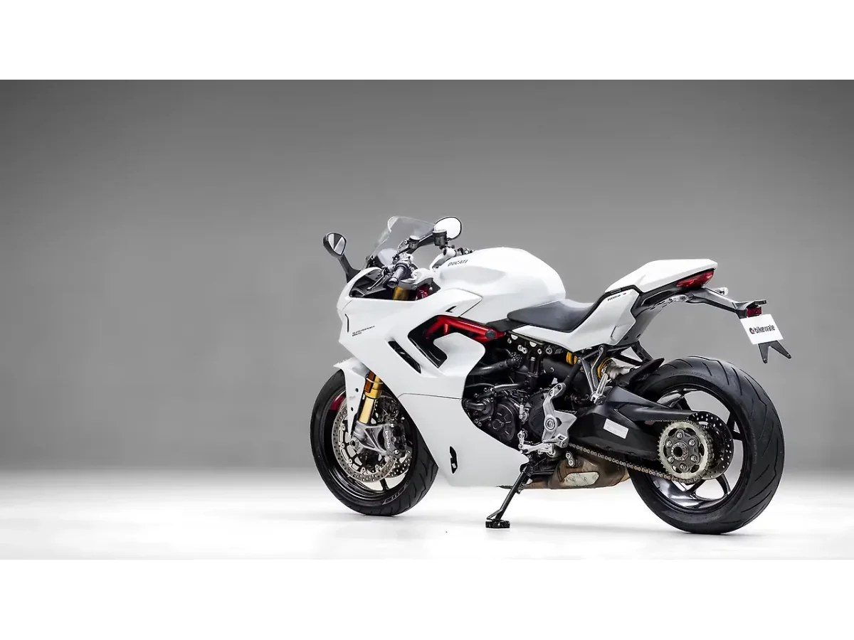 Ducati Supersport - Left Rear Three Quarter