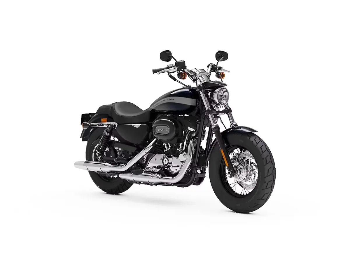 Harley-Davidson 1200 Custom 3/4 side View