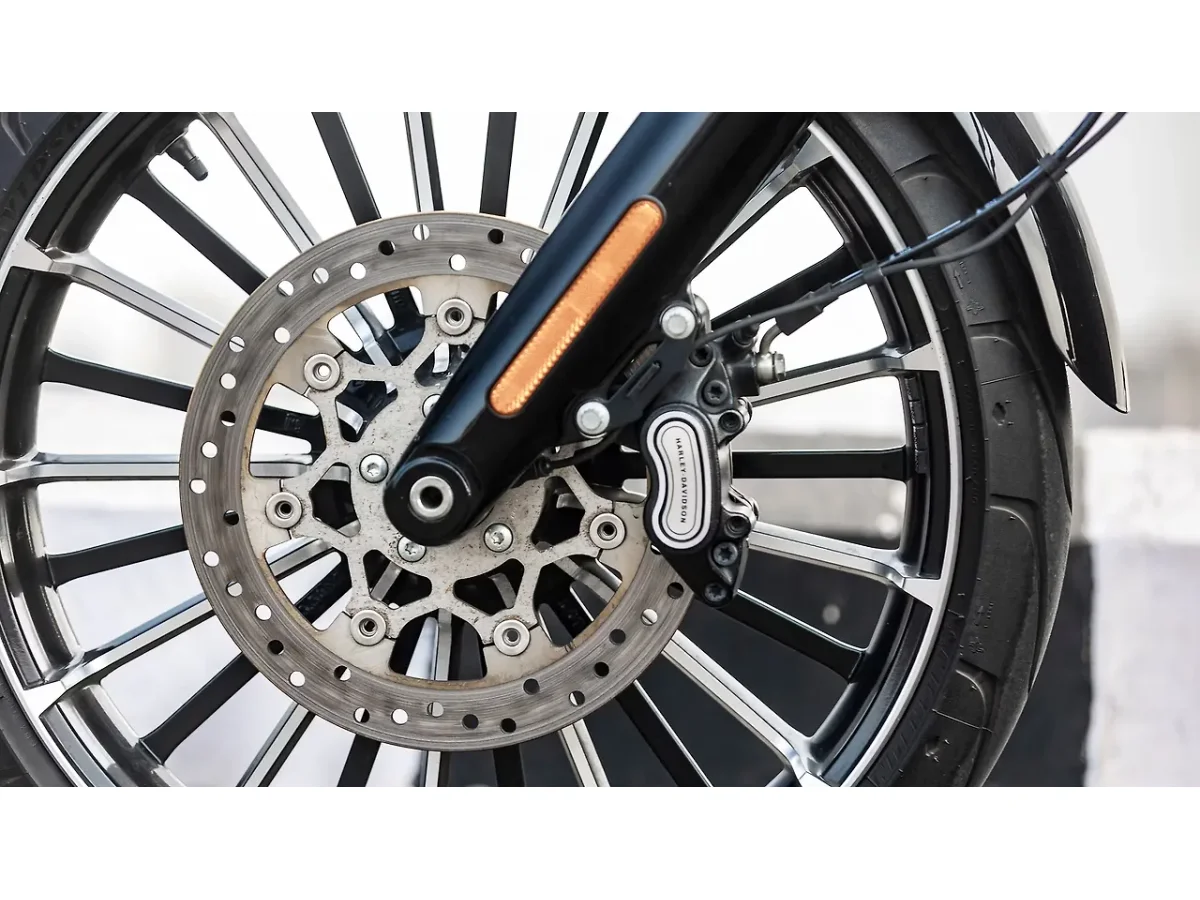 Harley-Davidson Breakout - Front Brake