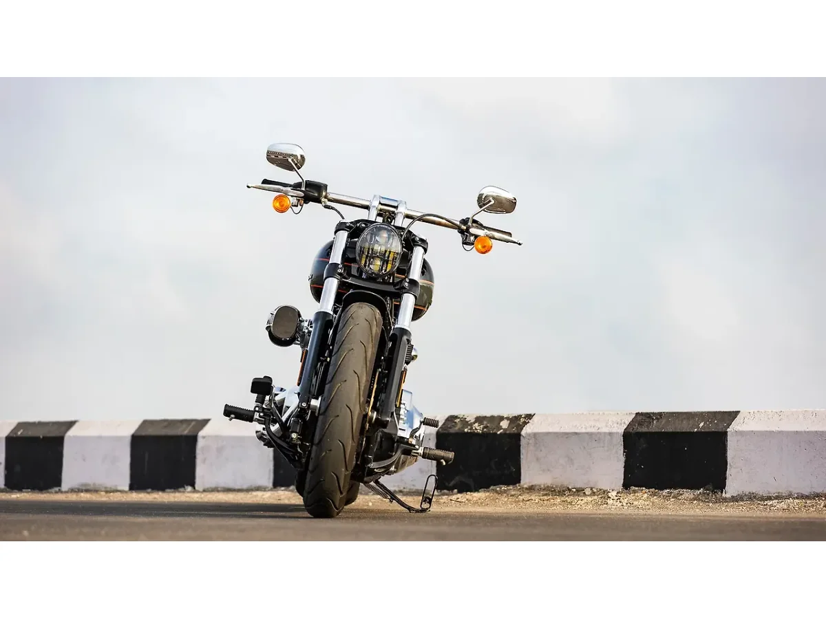 Harley-Davidson Breakout - Front View