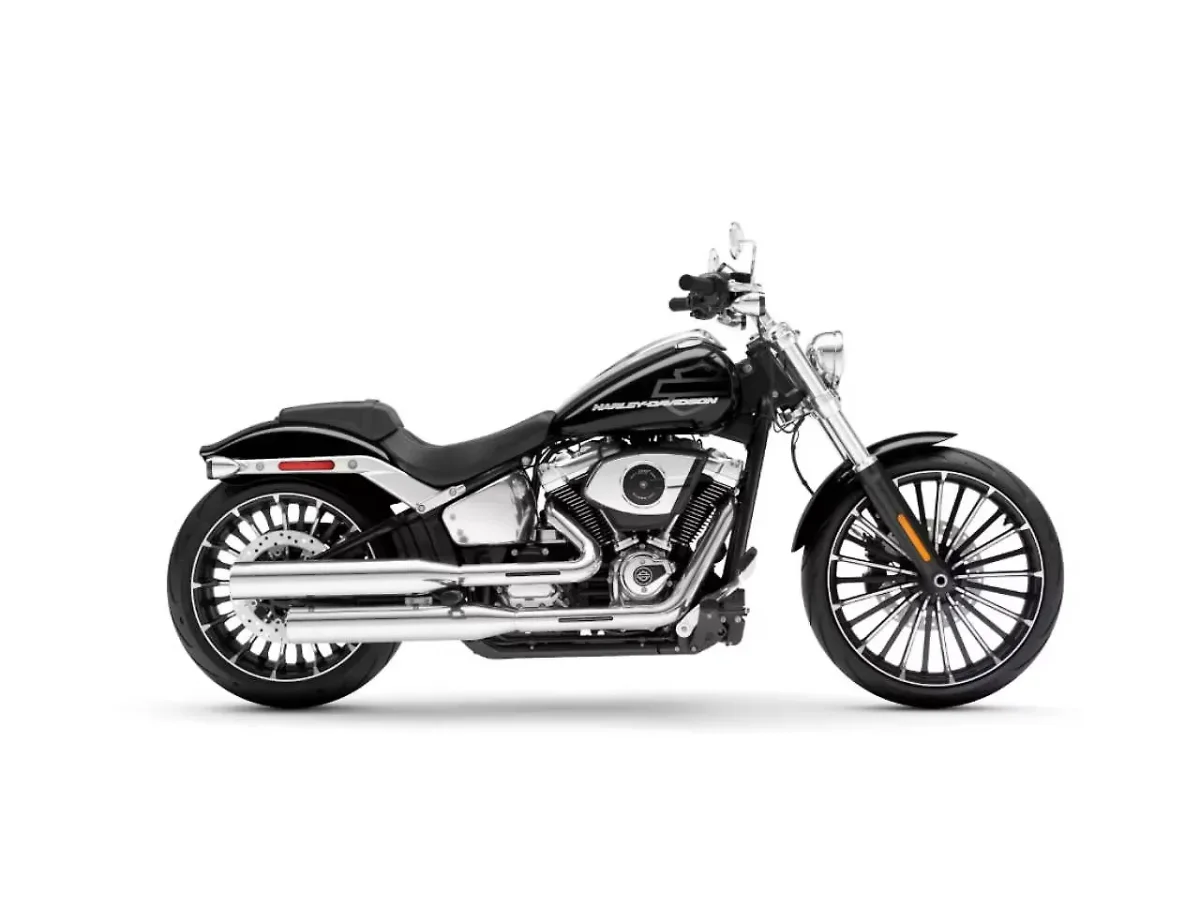 Harley-Davidson Breakout in Vivid Black colour - side profile