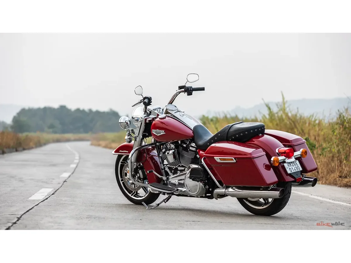 Harley-Davidson Road King Sideview