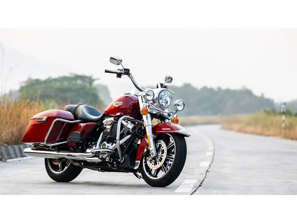 Harley-Davidson Road King Sideview