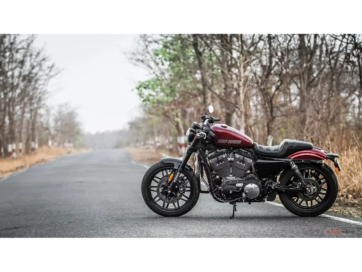 Harley-Davidson Roadster right side view