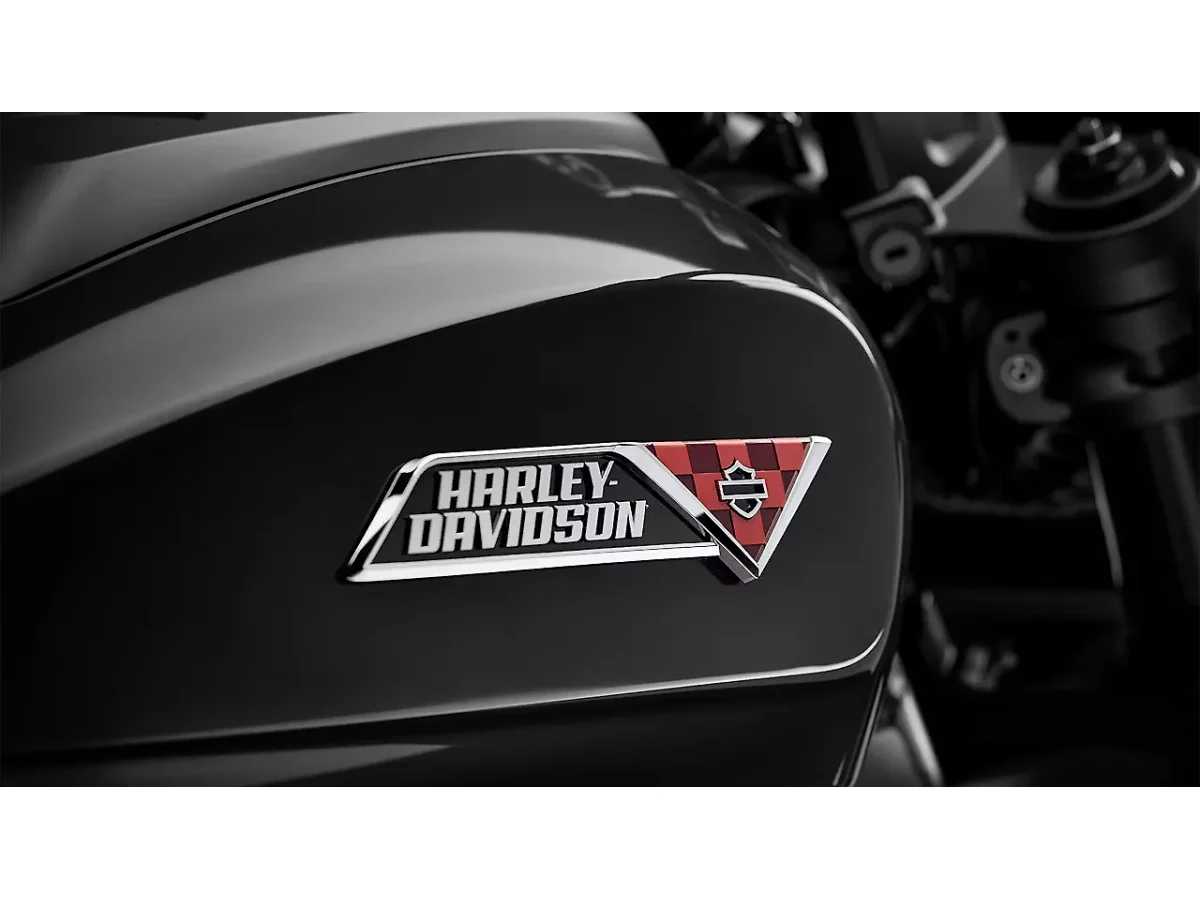 Harley-Davidson Sportster S fuel tank badge detail